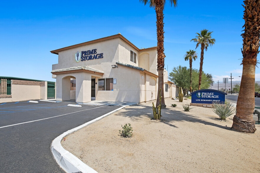 Primary Photo Of 42925 Madison St, Indio Self Storage For Lease