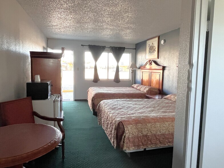 More Photos Of 1709 W Historic Highway 66, Gallup Hospitality For Sale