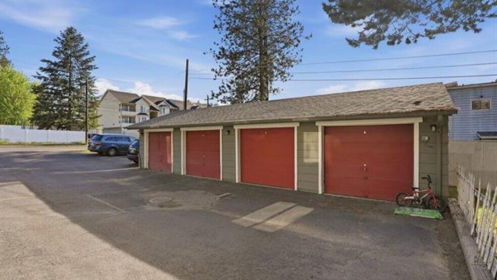 More Photos Of 8705 N Colton St, Spokane Apartments For Sale