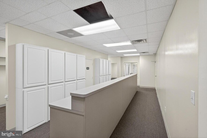 More Photos Of 7117 Salem Fields Blvd, Fredericksburg Office For Lease