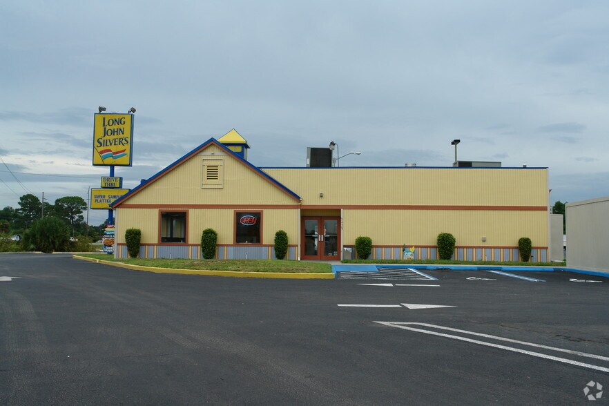 More Photos Of 2439 Enterprise Rd, Orange City Restaurant For Sale