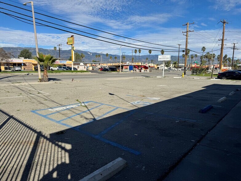 More Photos Of 1655-1657 W Base Line St, San Bernardino Freestanding For Lease