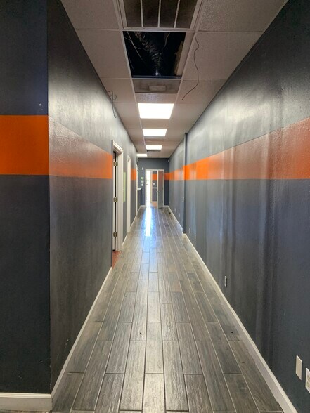 More Photos Of 28801-28929 US Hwy 19, Clearwater Unknown For Lease