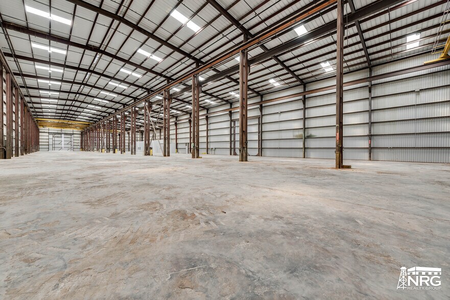 More Photos Of 8800 NW Loop 338, Odessa Warehouse For Sale