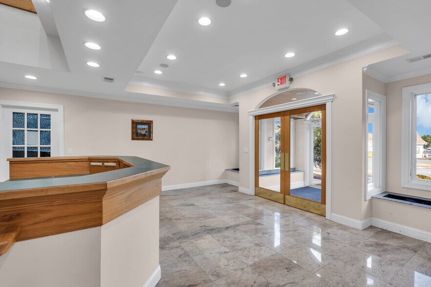 More Photos Of 1 Dag Hammarskjold Blvd, Howell Medical For Lease