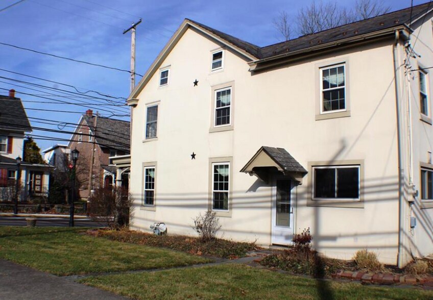 More Photos Of 129 Main, Coopersburg Office Residential For Sale
