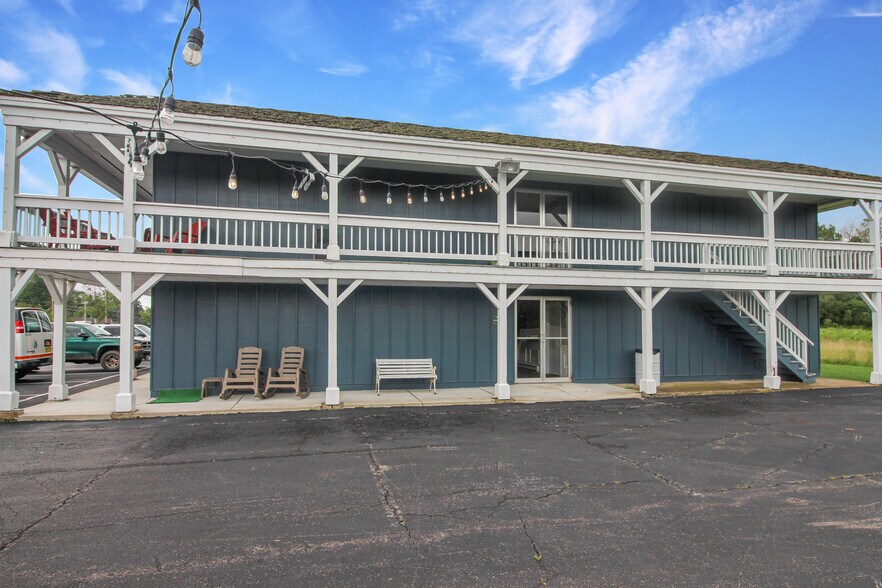 More Photos Of 115 W Lake Rd, Mayville Hotel For Sale