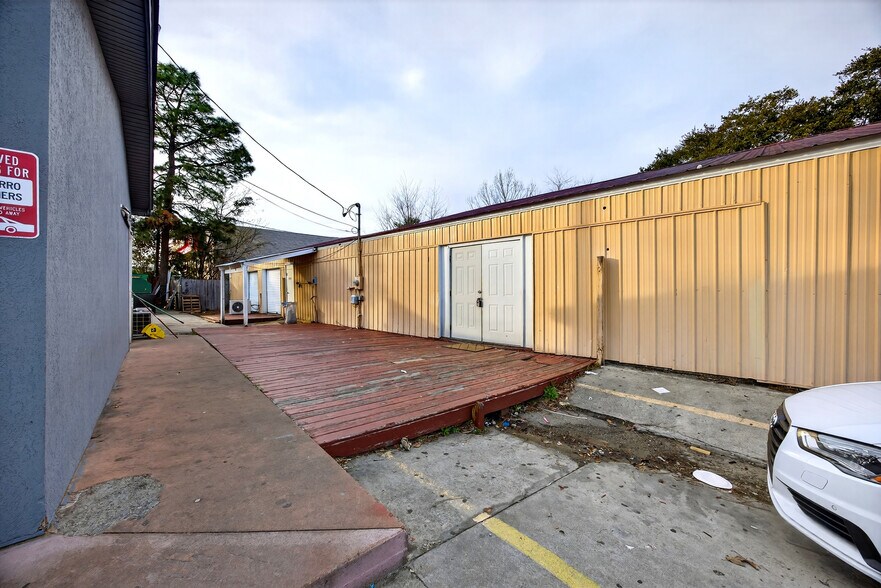 More Photos Of 4350 Augusta Rd, Lexington Restaurant For Sale