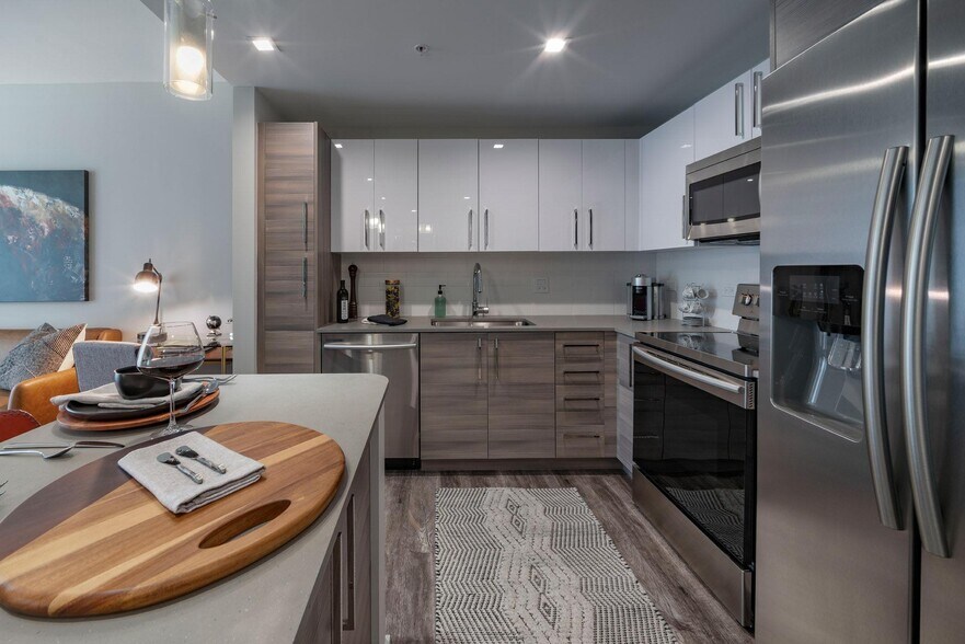 More Photos Of 405 NE 2nd St, Fort Lauderdale Apartments For Lease