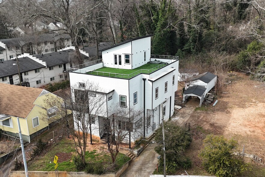 More Photos Of 235 Candler Rd SE, Atlanta Specialty For Sale