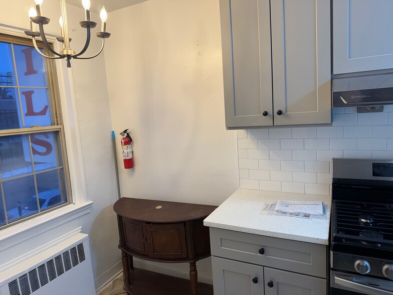 More Photos Of 7059 Castor Ave, Philadelphia Storefront Retail Residential For Sale