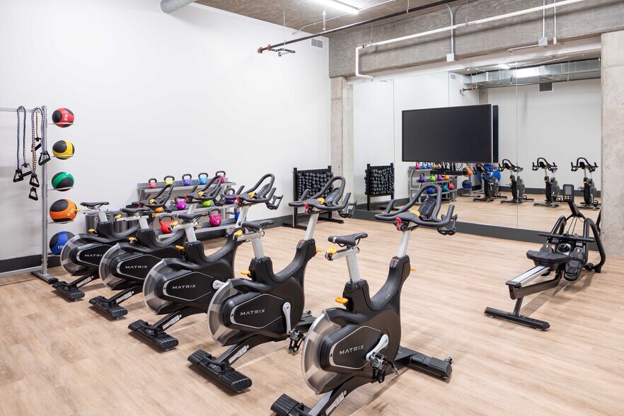 More Photos Of 383 17th St NW, Atlanta Office For Lease