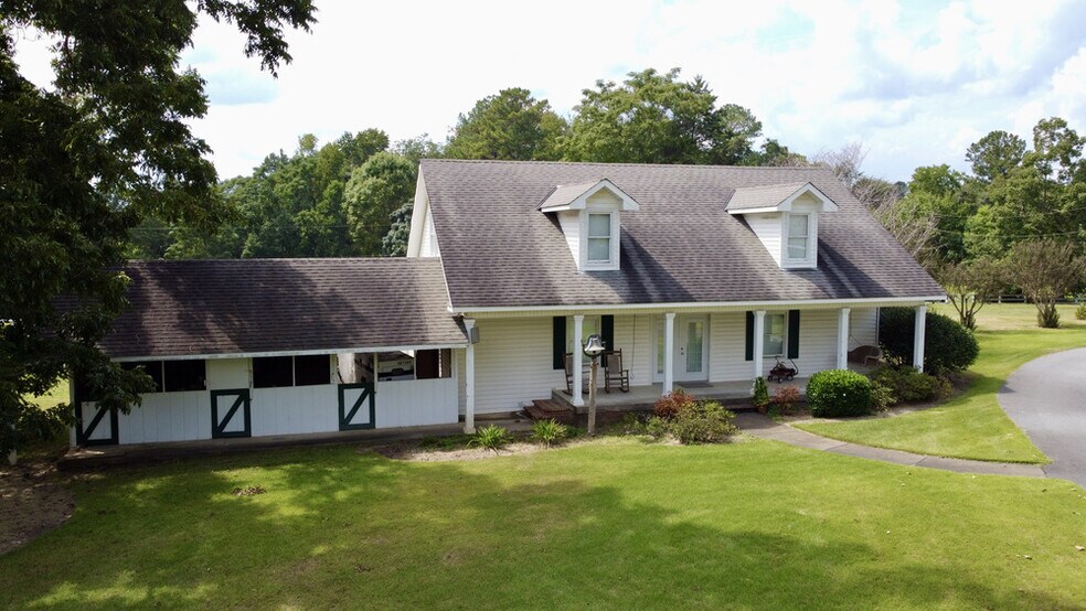 Primary Photo Of 1920 Pierce Rd, Phenix City Office For Lease