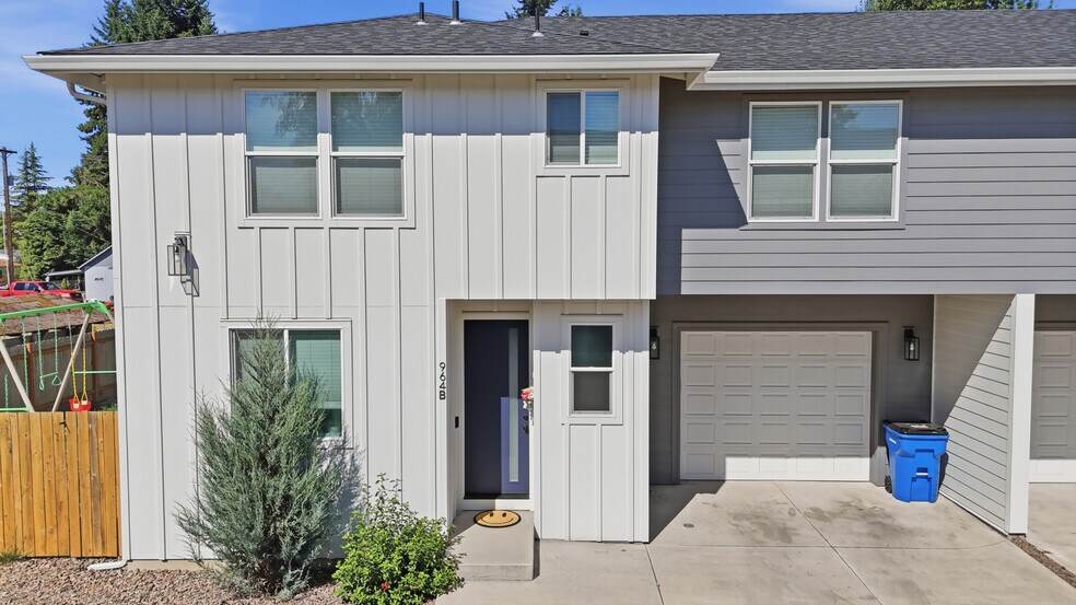 More Photos Of , Kelso Multifamily For Sale
