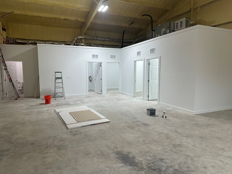 More Photos Of 1141 Bozman Rd, Wylie Warehouse For Lease