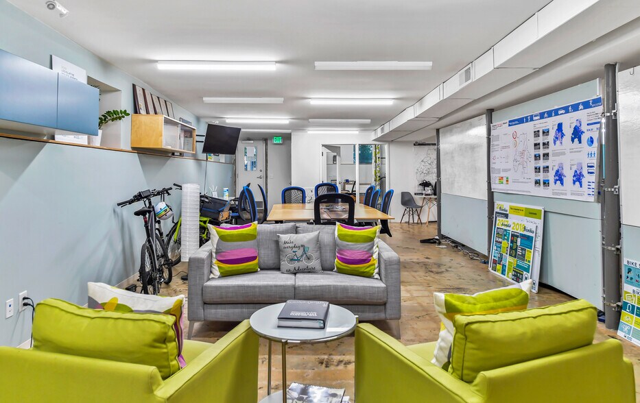 More Photos Of 889 Wylie St SE, Atlanta Loft Creative Space For Lease