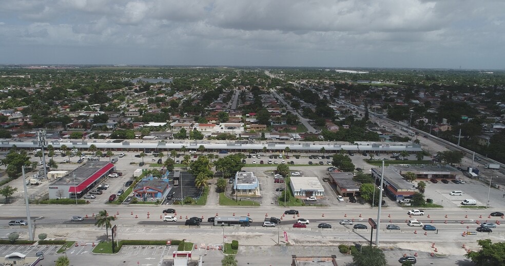 More Photos Of 4705-4773 NW 183rd St, Miami Gardens Unknown For Lease