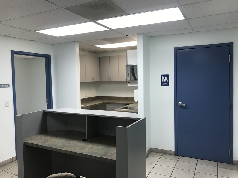 More Photos Of 1310 W St Marys Rd, Tucson Medical For Lease