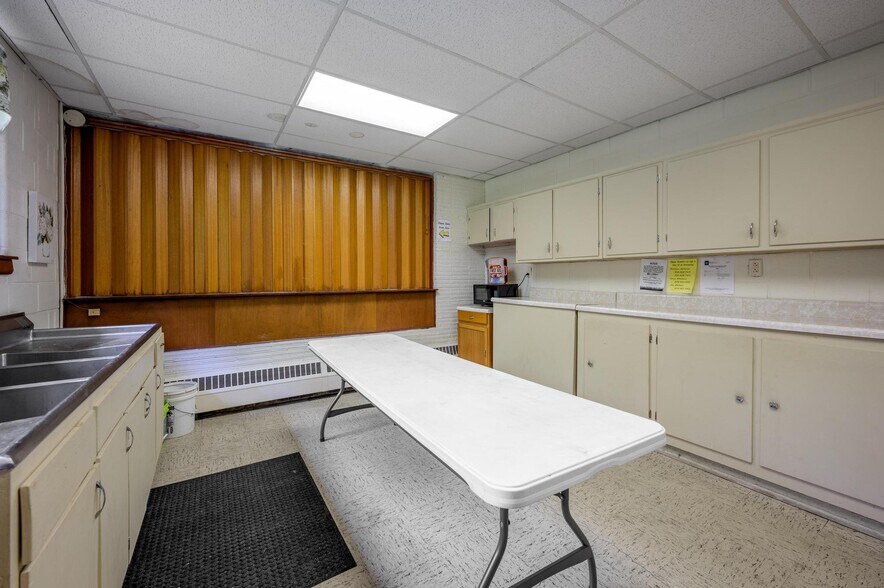 More Photos Of 240 Creek Rd, Mount Laurel Religious Facility For Sale