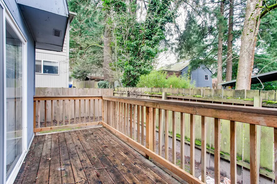 More Photos Of 8102-8122 SW 31st Ave, Portland Multifamily For Sale