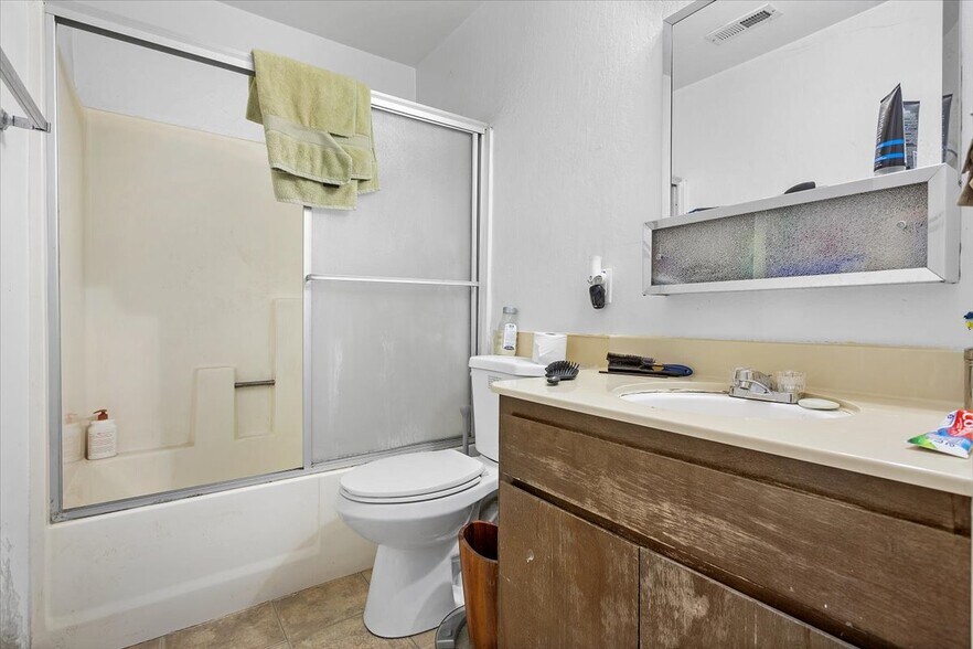 More Photos Of 2275 Whitman Rd, Concord Apartments For Sale