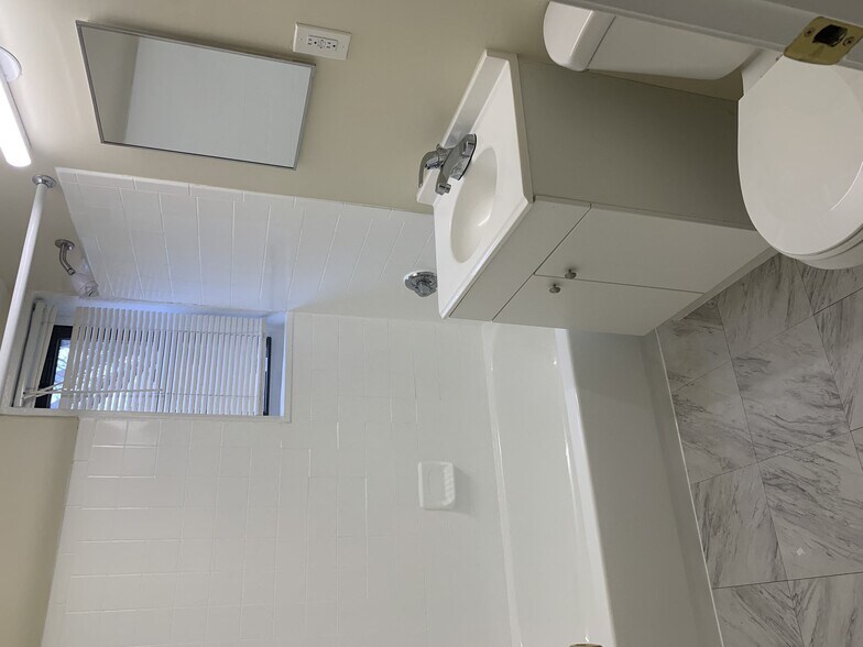 More Photos Of 3647 6th St SE, Washington Apartments For Sale