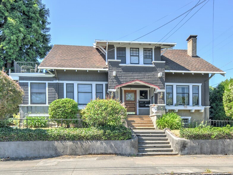 More Photos Of 2-10 7th St, Petaluma Apartments For Sale
