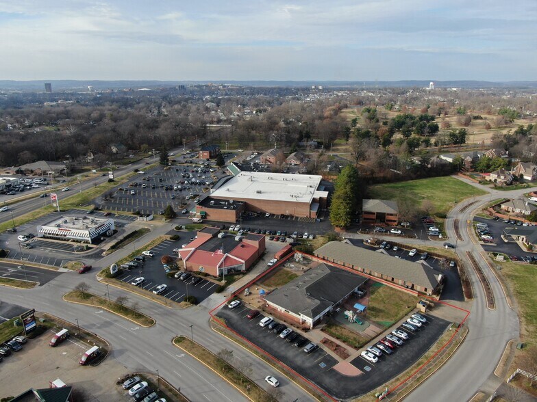 More Photos Of 1101 Wilkinson Trce, Bowling Green Specialty For Sale