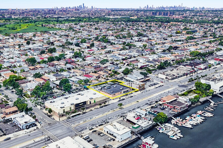 More Photos Of 16320 Crossbay Blvd, Howard Beach Supermarket For Sale