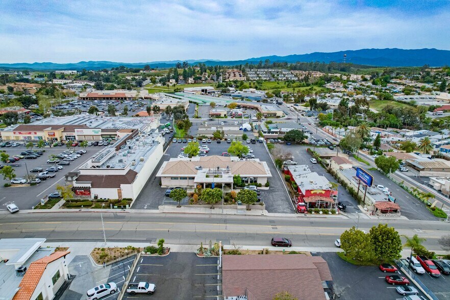 More Photos Of 1035 S Main Ave, Fallbrook Medical For Lease