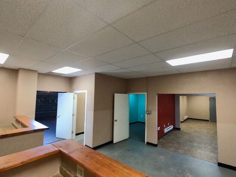 More Photos Of 1823 Commercial St NE, Albuquerque Warehouse For Sale