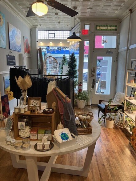 More Photos Of 80-82 Maryland Ave, Annapolis Storefront Retail Residential For Sale