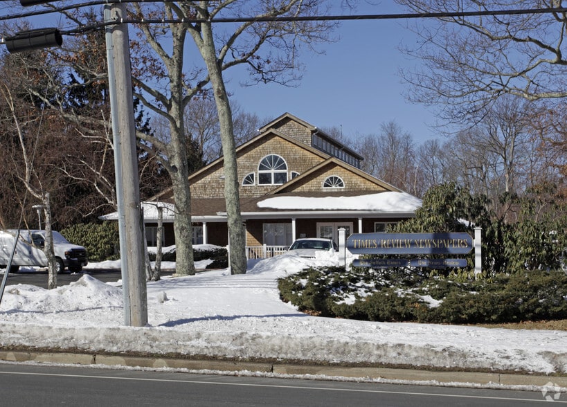 Primary Photo Of 7785 Main Rd, Mattituck Office For Sale