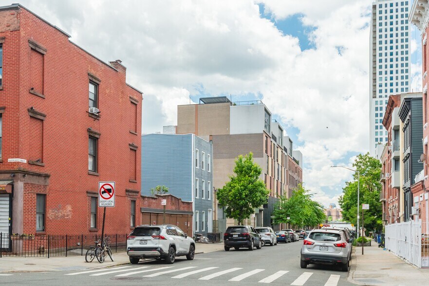 More Photos Of 76 Java St, Brooklyn Apartments For Sale
