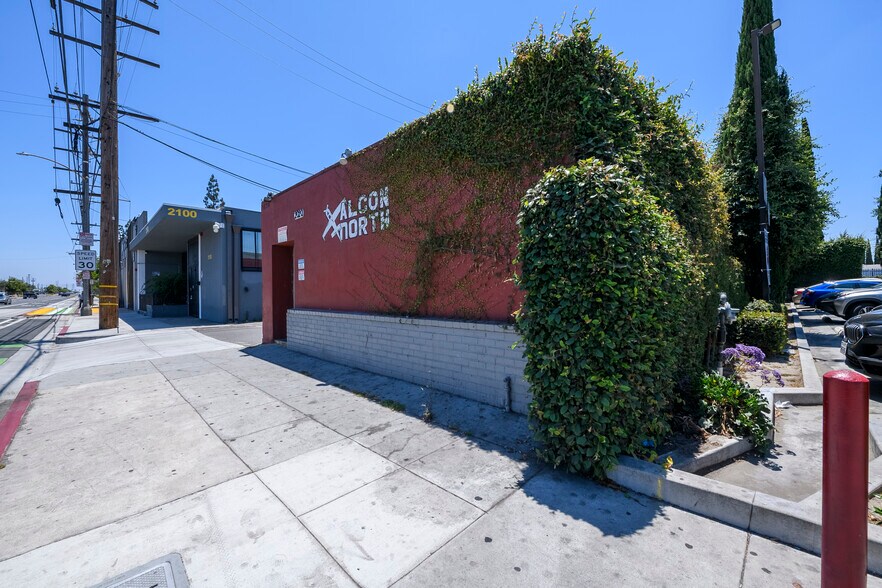 More Photos Of 2020 E Artesia Blvd, Long Beach Bar For Sale
