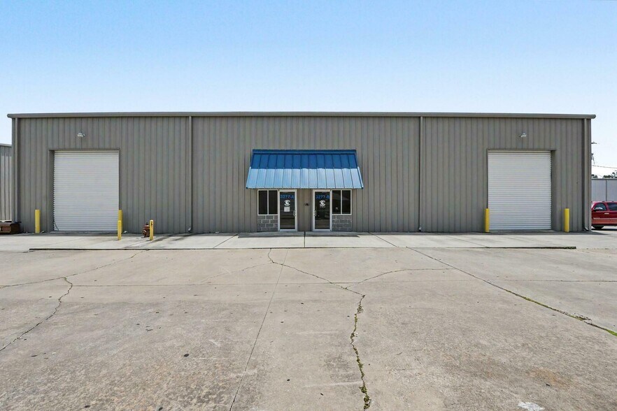More Photos Of 3291 Warrior Dr, D'Iberville Light Distribution For Lease