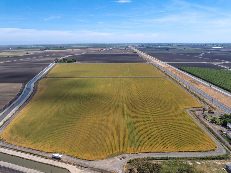 More Photos Of Cozzi Ave & Hwy 33 hwy, Dos Palos Land For Sale