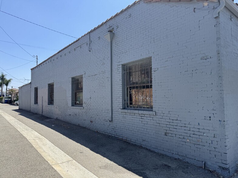 More Photos Of 401 E La Habra Blvd, La Habra Auto Repair For Lease