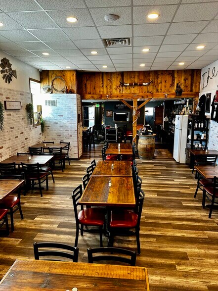 More Photos Of 500 Main St, Webster Restaurant For Sale