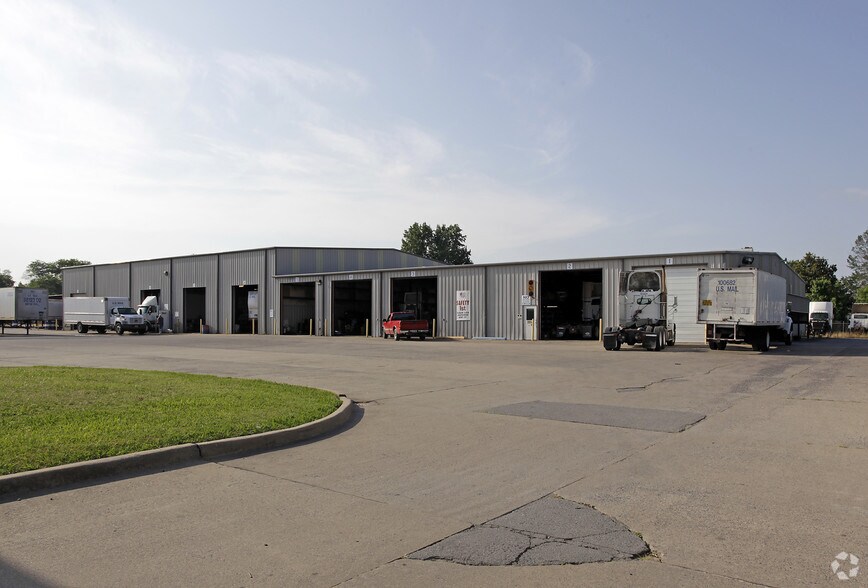 More Photos Of 4806 E Mccain Blvd, North Little Rock Service For Lease