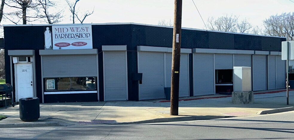 More Photos Of 1140 Mercer Ave, Akron General Retail For Sale