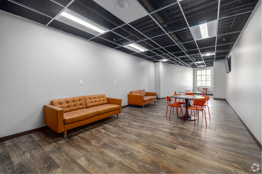 More Photos Of 600 Washington Ave, Towson Office For Lease