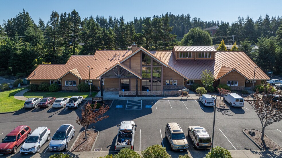 More Photos Of 1963 Thompson Rd, Coos Bay Hospital For Lease
