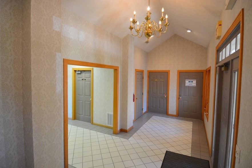 More Photos Of 5975 Kentshire Dr, Kettering Medical For Lease