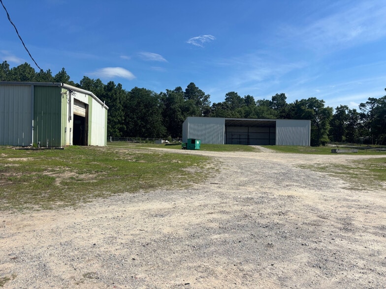 More Photos Of 424 Shelton Rd, West Columbia Warehouse For Sale