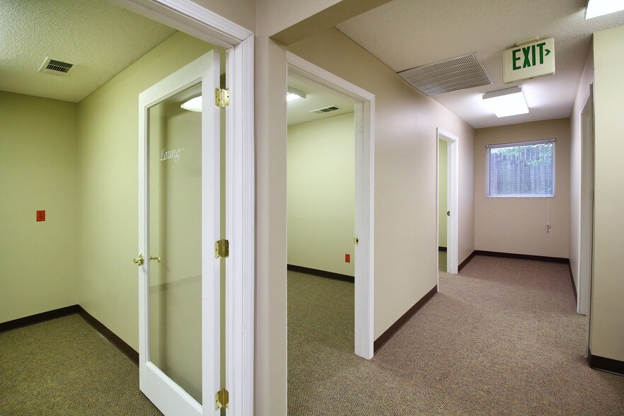 More Photos Of 5154 Stage Rd, Memphis Medical For Lease