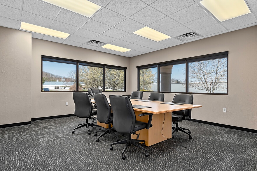 More Photos Of 2 Trident Dr, Arden Light Distribution For Lease