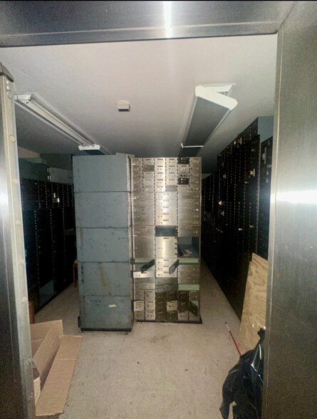 More Photos Of 12336 Morang ave, Detroit Bank For Sale