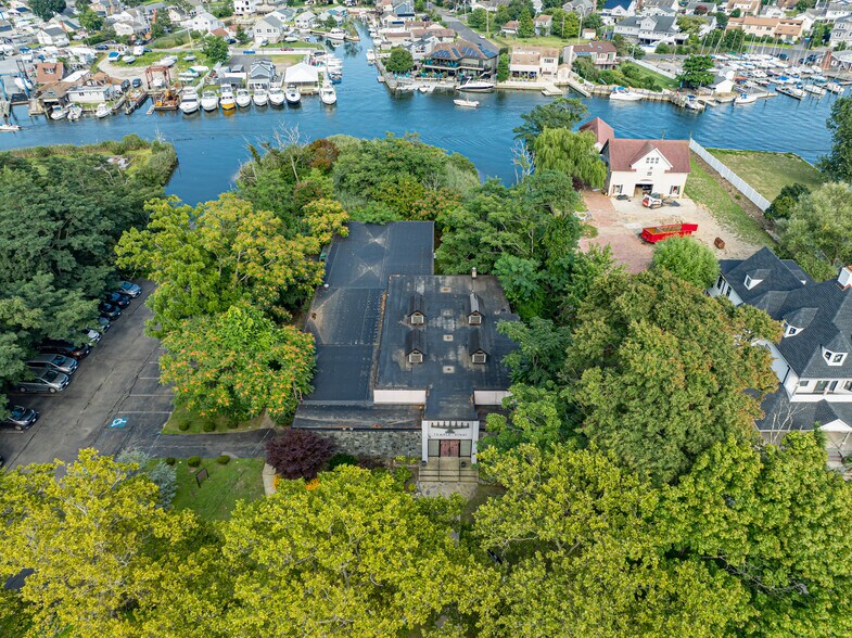 More Photos Of 270 Clocks Blvd, Massapequa Religious Facility For Sale