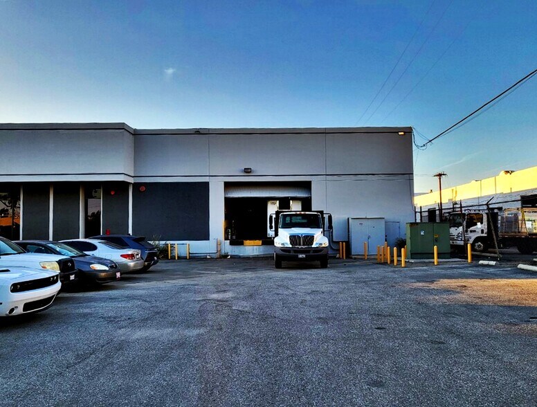 More Photos Of 9419 Ann St, Santa Fe Springs Manufacturing For Lease